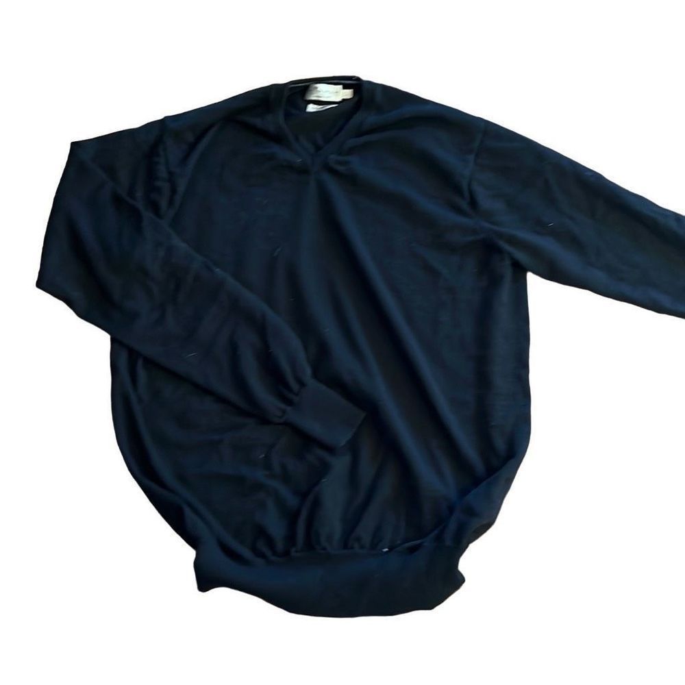 Peter Millar crown soft black v neck sweater